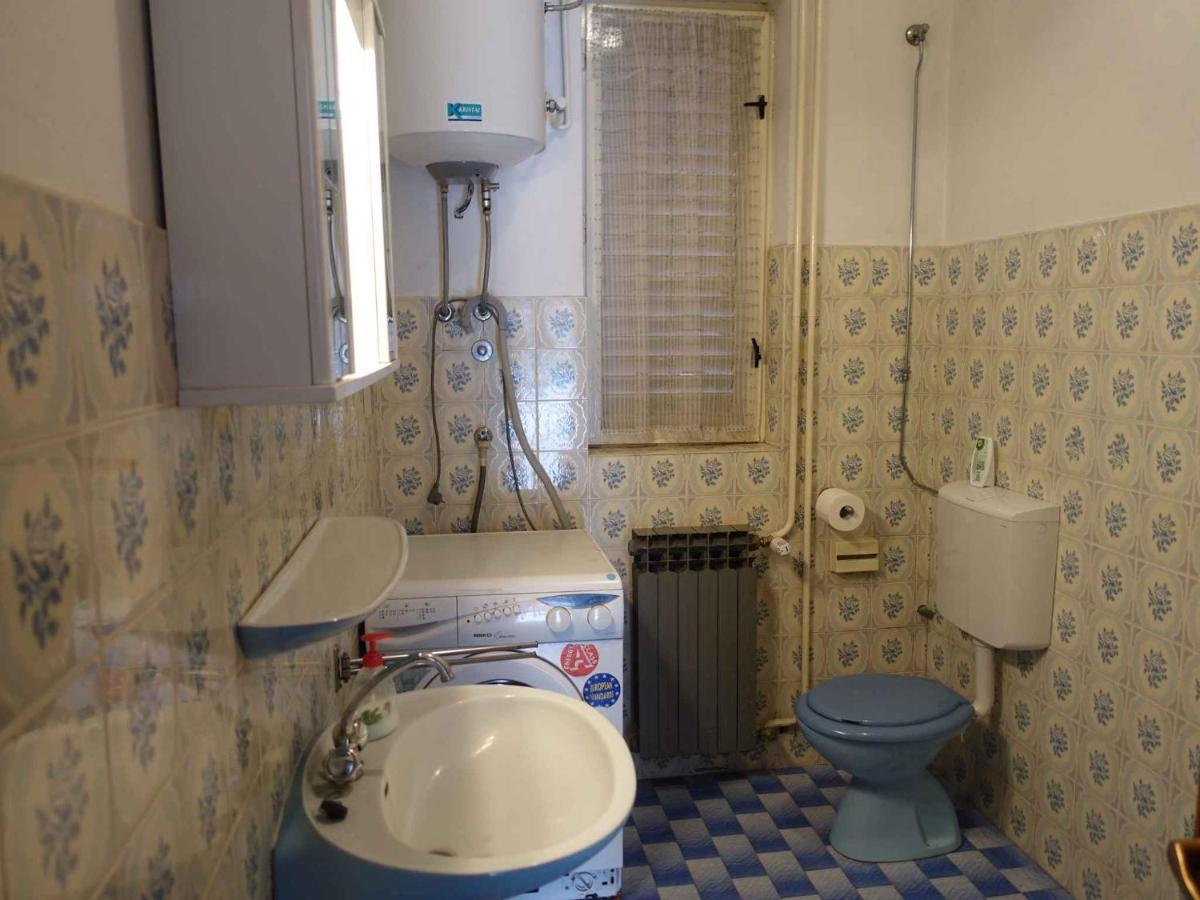 Apartment In Omisalj - Insel Krk 39736 מראה חיצוני תמונה