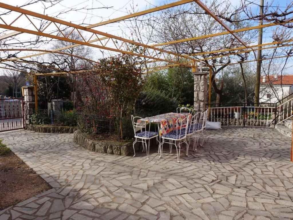 Apartment In Omisalj - Insel Krk 39736 מראה חיצוני תמונה